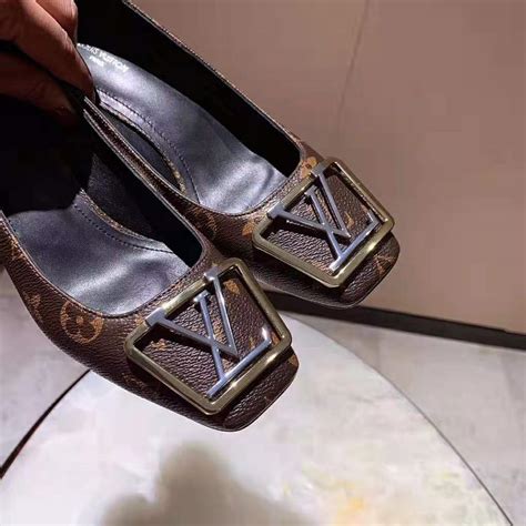 louis vuitton pumps cheap|louis vuitton pumps monogram.